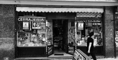 Ferretería ELECTROCER SAN TELMO